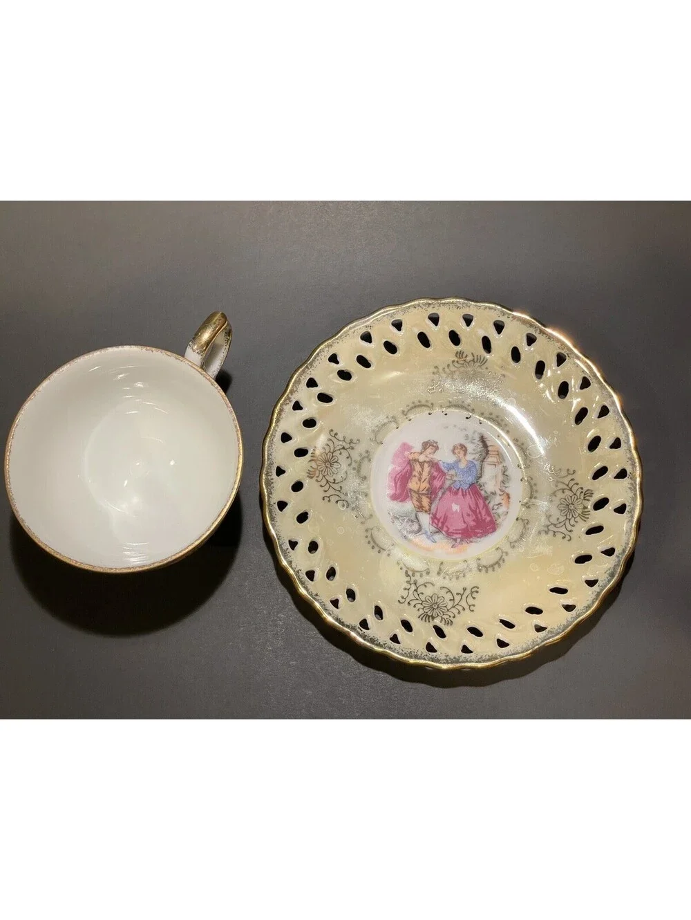 Fragonard Love Story Pedestal Demitasse Tea Cup Saucer 6778 Japan Sticker Ivory